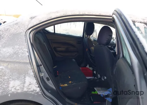 2018 Mitsubishi Mirage G4 Es z USA, uszkodzony, nr VIN ML32F3FJ7JHF05695